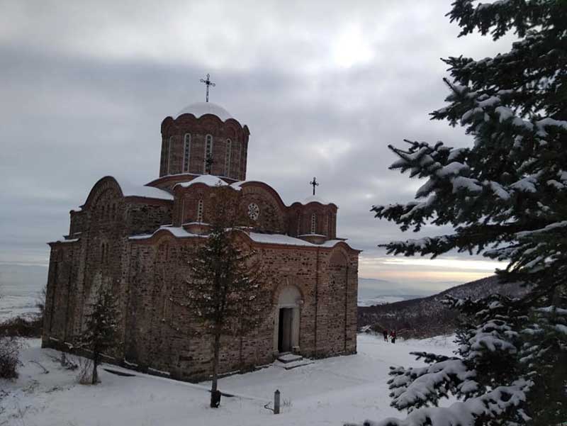 Манастир Матеич зими