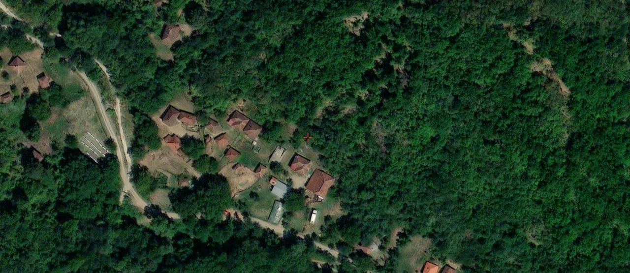 И тако је све кренуло од сателитских снимака области